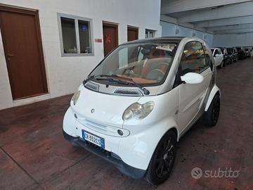 Smart ForTwo 700 coupé pure (45 kW) 73.000 KM