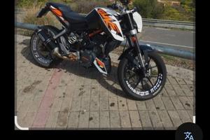 KTM 125 Duke