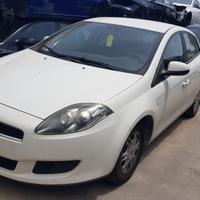 Fiat Bravo 1.4cc benzina  anno 2011 X ricambi