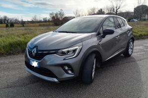 Renault Captur 1.6 cc E-Tech Benzina/Hbrid 2021