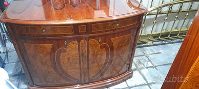 Mobile basso per salone