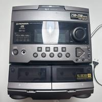 Impianto stereo Pioneer con casse