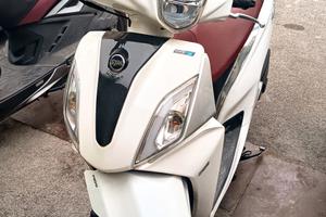 Scooter Sym 200 ST 2025