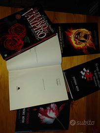 lotto libri Twilight e Hunger Games 