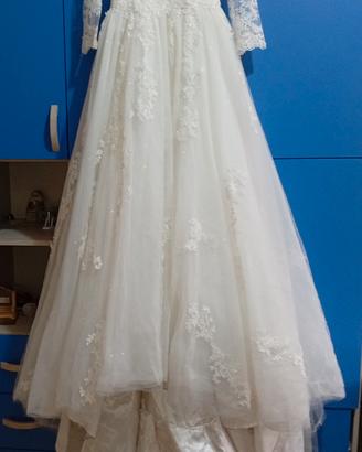ABITO DA SPOSA STILE PRINCIPESSA,leggi descrizione