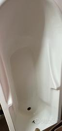 Vasca da bagno classica come nuova