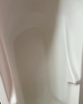 Vasca da bagno classica come nuova