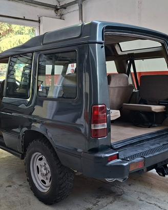 Land Rover Discovery 2.5 TDi 3P - 7 Posti