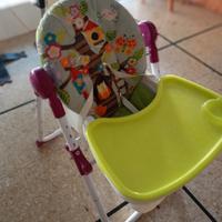 seggiolone con tavolino