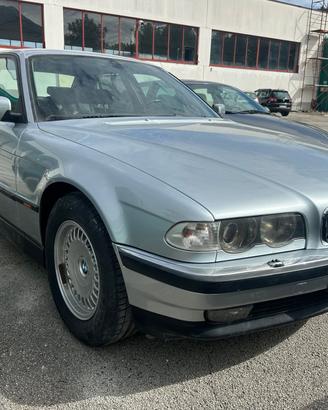 Bmw serie 7 728i 24V cat 1996