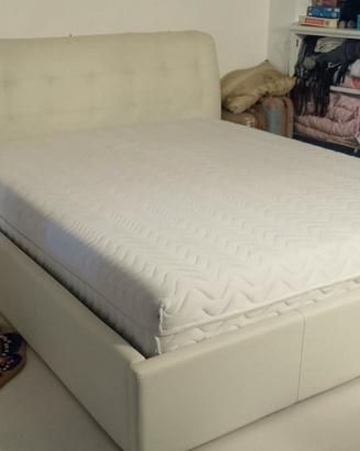 Letto contenitore con materasso