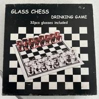 Dama e scacchi alcolici