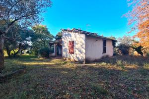 Villetta indipendente con terreno