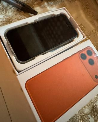 Mini iPhone 17 pro max