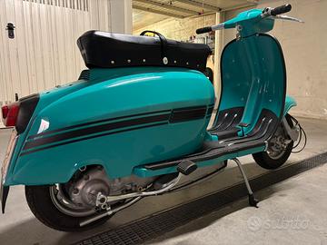 Lambretta dl125 macchia nera