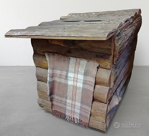 Cuccia in legno artigianale