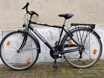 bici da 28 Frejus con cambio portapacchi euro 85