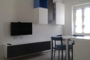 Bilocale ristrutturato mobilia di qualità