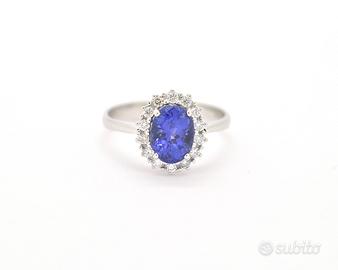 Anello con tanzanite Ct 1,72 e diamanti