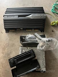 Autoradio più amplificatore