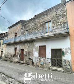 Casa Indipendente Bellona [Cod. rif 3183374VRG]
