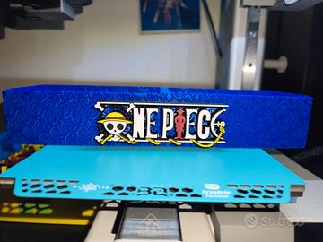 espositore One piece 