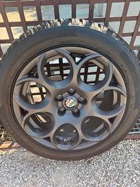 Gomme Invernali + Cerchi Alfa Giulia 225/50/17