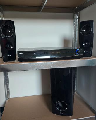 Impianto Home Theatre LG DVD Receiver