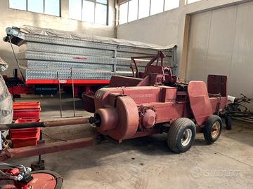 Imballatrice Massey Ferguson e falciatrice BCS