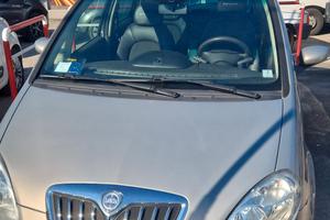 Lancia Musa Multijet 1300 D