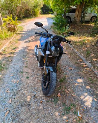 BMW F900R
