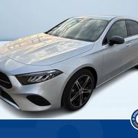 Mercedes-Benz Classe A 180d AutomaticProgress...