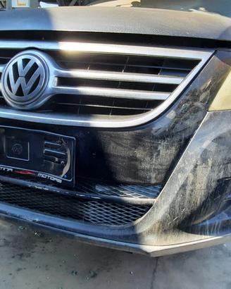 VOLKSWAGEN TIGUAN 2.0 TDI 2009 - PARAURTI ANTERIOR