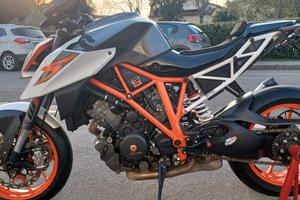KTM 1290 R SUPER DUKE