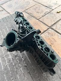 Collettore di aspirazione x Volvo V40 del 2017