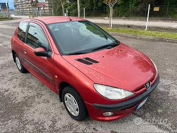 Peugeot 206 PREMIUM