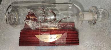 Soprammobile Nave in Bottiglia