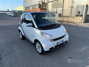 fortwo 1000 45 kW MHD coupe pure (45 kw)