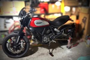 DUCATI SCRAMBLER ICON  RED