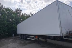 Semirimorchio cardi  13,60 non è frigo