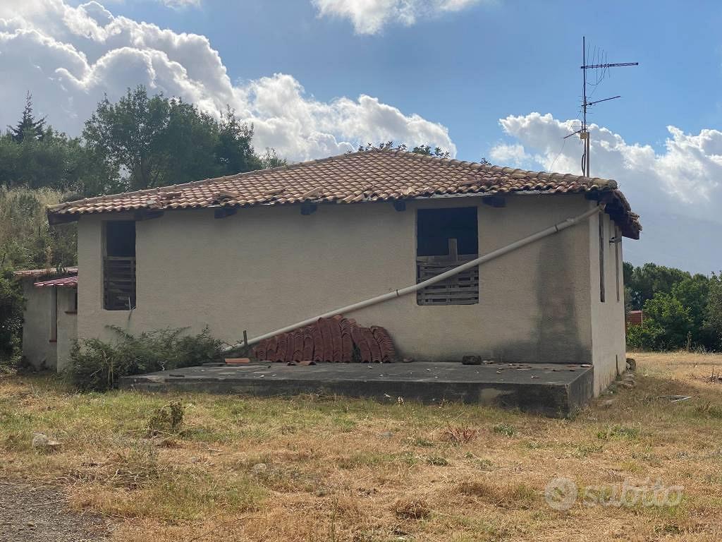 Terreno di 70000 m² a Carini - Vista 2