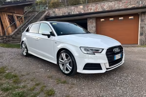 Audi A3 sportback Sline 1.6 tdi Stronic