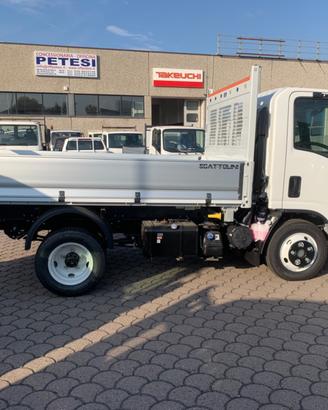 Isuzu M27 ribaltabile trilaterale