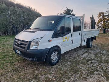 Ford Transit 350L 2.4TDCi Cabinato 7 posti/Cassone