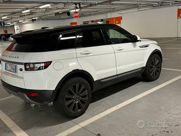 Range Rover Evoque 2.2 TD4 150 cv