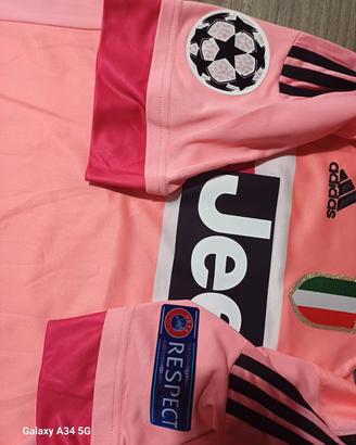 maglia sportiva Juventus 