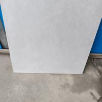 gres da interno formato 60x60 grigio chiaro 