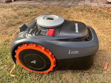 Robot tagliaerba senza filo
