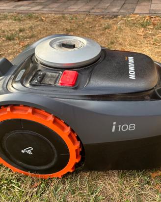 Robot tagliaerba senza filo