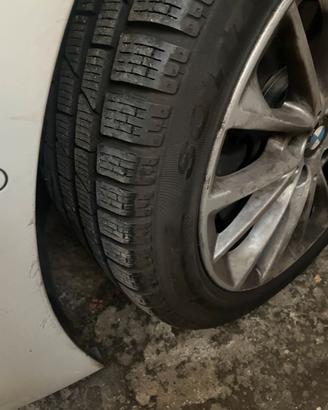 Pneumatici invernali 225/45/R17 PIRELLI SOTTOZERO